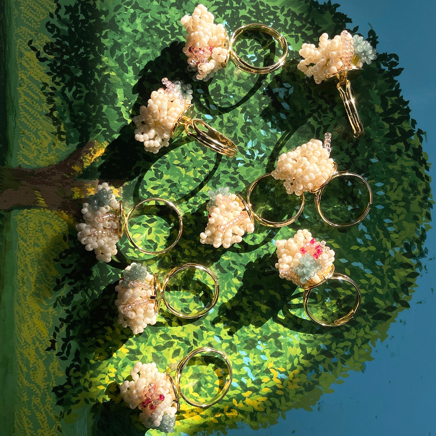 Floral 3D Beaded Ring - Blooming Beauty